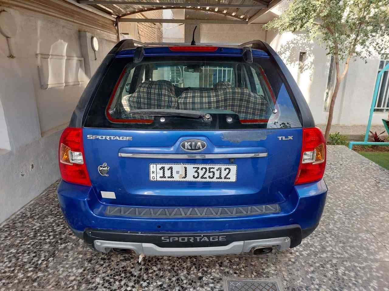السلام عليكم للبيع او المراوس كيا سبورتج موديل ٢٠١٠ وارد خليجي فول مواصفات للأخير محرك ٢٠٠٠ دوش ٤ سلندر فتحه كشنات جلد + كهرباء مري شفط نظام ECO شاشه + كاميرا تبريد ثلج صدر امامي خلفي جديد تخم تاير جديد كهربائيات كلها شغاله بيها رش حزام اثر شخوط بدون معجون صور قبل الصبغ موجوده السعر ١٠٥ وبيها مجال 
مكاني الدوره ابو دشير 
رقم الهاتف *********** بغداد, العراق
