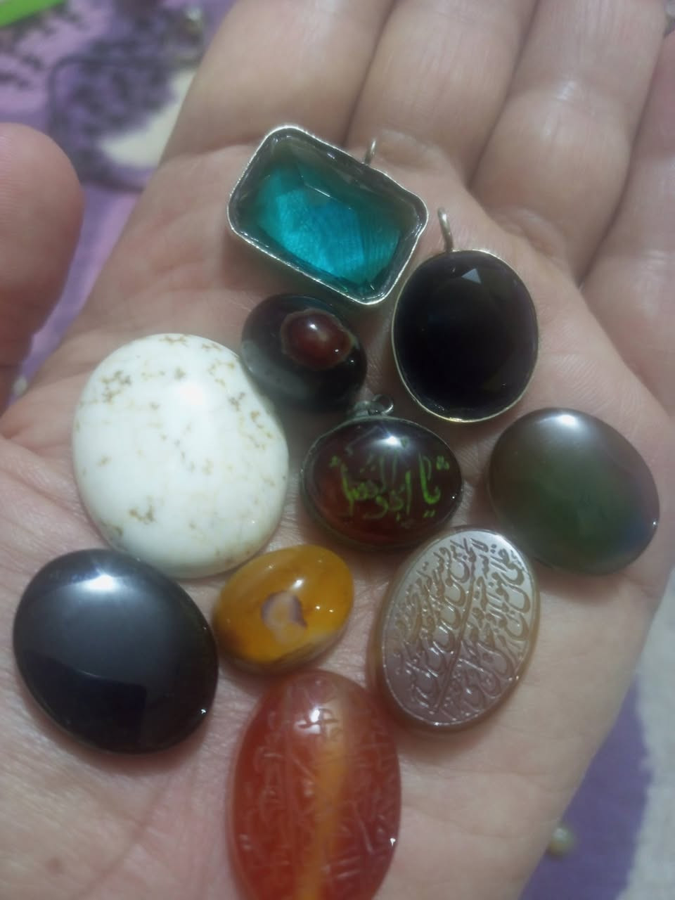 احجار للبيع عدد 10 مخطوط آيات قرآنية و جزع وشفه العبد و جزع و عطف و سليماني و توباز كلهن 25  الف مع التوصيل بدون عمله ما اراوس


**إذا كنت صاحب هذا الإعلان وتريد حذفه لأي سبب، رجاءا أرسل رسالة إلى الدعم الفني**