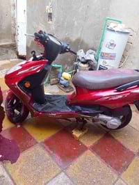 دراجه للبيع تتواصل ع واتساب الرقم 07812336717