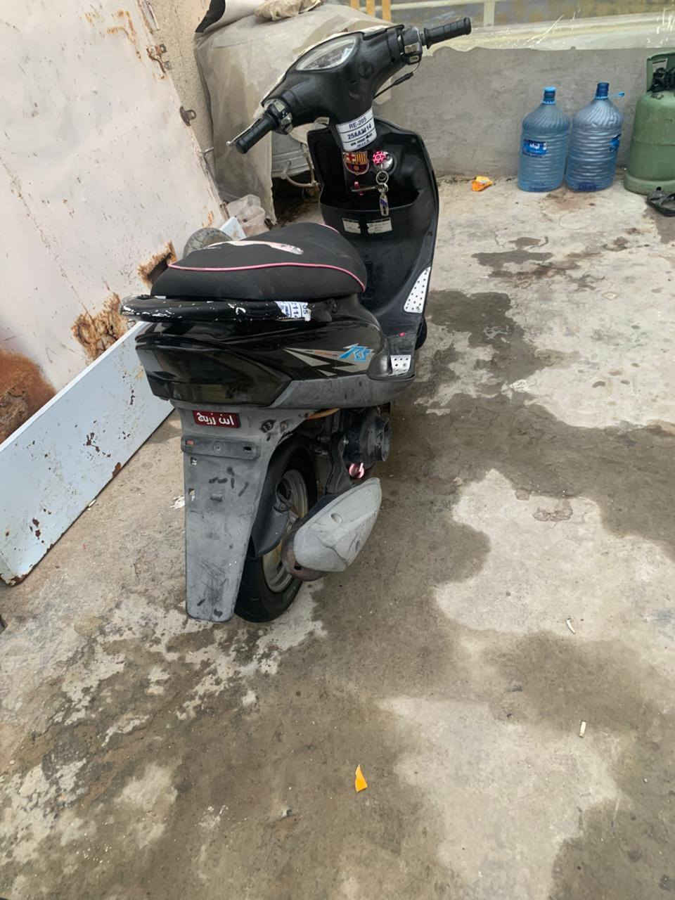 سلام عليكم ماكس عدله 49 بلادي للبيع 
دراجه حاويه ما صارله هواي من طالع من الحاويه
دراجه كفاله عامه ما عده الكفر تجاري لجماليه ما ممدود عليه سبانه 
السعر 700 وبيه مجال بصيط 
مكاني كربلاء حي العسكري
رقمي ***********
مكلف بنشر
