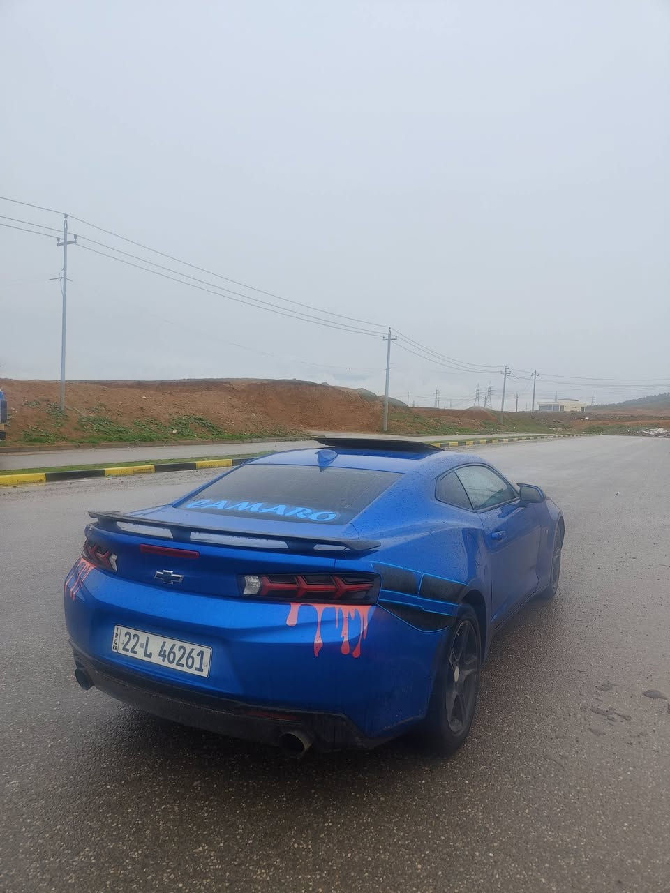 شوفرلیت کامارو 2017 
محرک اربع سلندر 20 توربو
بولند صبغ بدون دواخل 
مکان سیارە زاخو 
سعر 110 ورقە و مجال 
***********
