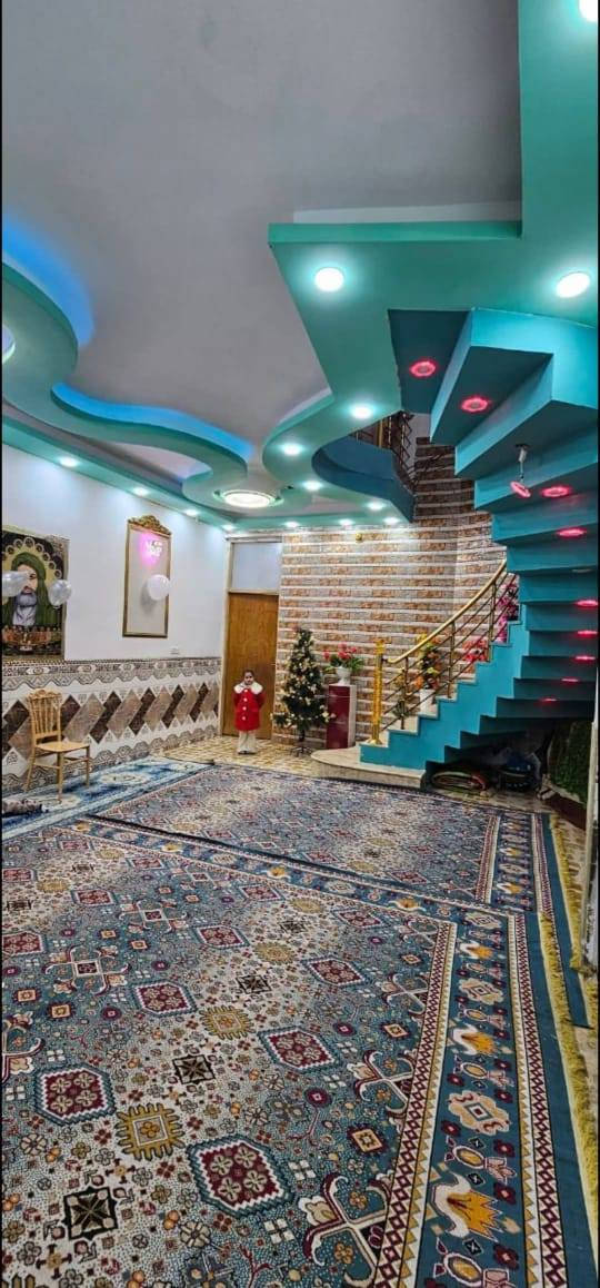 ***********
حي طارق القديم 
 بيت طابو صرف زراعي مساحه 175 متر بناء حديث 
غرفتين نوم  5×6 صاله 7 × 6 استقبال 4 ×6 مطبخ 3×5
 ترك جانب البيت 10 متر طول 
نزال البيت 25 واجه 7  بيتونه 7×6    سعر 95 بيه مجال خدمات كامله تبليط ماء مجاري فول 
اضافه مخزن كبير داخل البيتونه صحيات 
مكان البيت حي طارق القديم قرب ابو اكرم الكصاب
 داخل الفرع قريب قريب على الشارع 
     ***********
