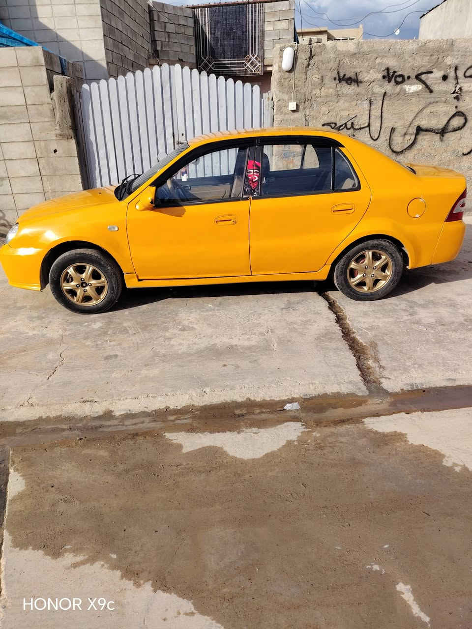 سيكي 2012 لل بيع غرامه عليه4وراق ونص تريد اني اصفي الغرامه او تريد انت سعر38ورقه العنوان موصل رشيديه ***********
