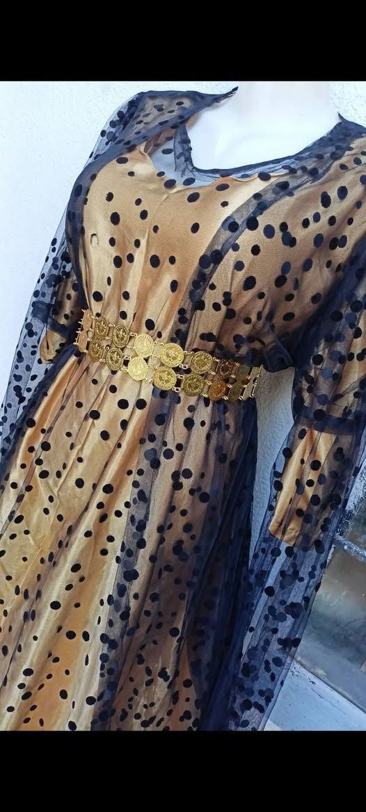 تأجير البدلة مع الحزام  10 الف فقط 😍😍😍
القياسات متوفرة حتى حجم خاص ♥️👏
مكاني بداية حي سومر مو محل بيت شغلي كله عن طريق النت ♥️
الي تريد تدز احد ياخذلها والي تريد اكو توصيل هم 😍


**إذا كنت صاحب هذا الإعلان وتريد حذفه لأي سبب، رجاءا أرسل رسالة إلى الدعم الفني**