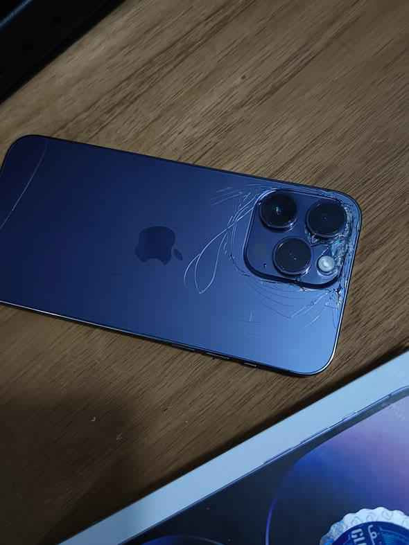 بطارية 80%
الذاكرة 128 gb
اللون بنفسجي 
كل القطع اصلية ما مبدل شي حتى الضهر 
دبل سيمكارت
780 الف

يوجد توصيل لكل العراق
ومكاني اليوسفية بغداد, العراق


**إذا كنت صاحب هذا الإعلان وتريد حذفه لأي سبب، رجاءا أرسل رسالة إلى الدعم الفني**