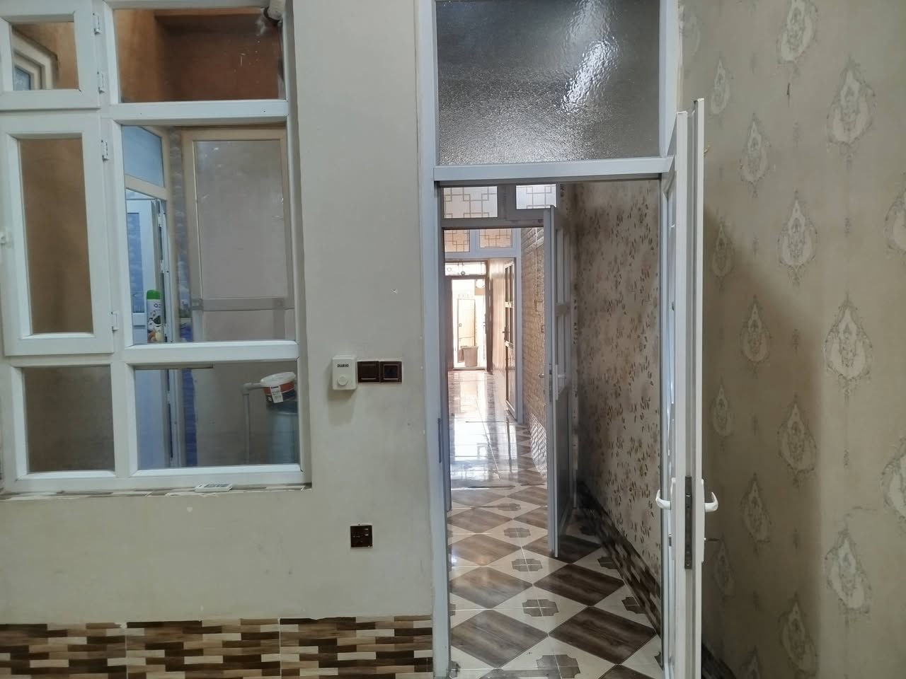 رقم اعلان۱۰٥۹
نوع عقار رقم
دارللبيع۱۰۰متر كركوك بنجاعلي قرب شارع سب قريب محل مبايل كوجر بيت كلش نظیف فول سراميك موقع فول خدمات شارع عريض وتبليط
يتكون غرفة نوم
استقبال
مطبخ
صحیات
كراج سياره
سعر٤۲ملوين بي مجال
للاستفسار
۰۷٥۰۳٦۳۹۲٥۸واتساب
۰۷۷۰۱۳۳۰٤٥٥فايبر
عقارات نيشتمان في كركوك
