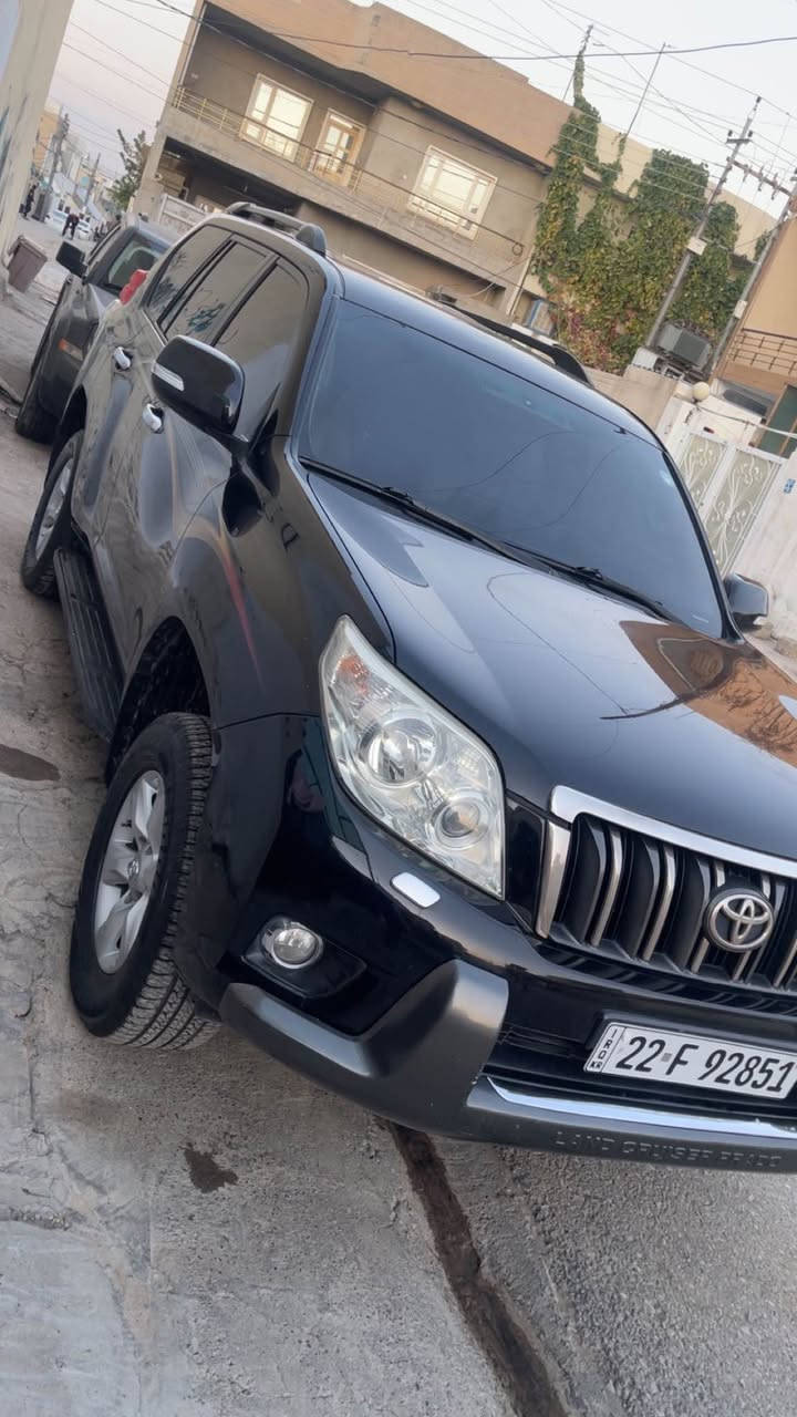 تؤيؤتاپرادؤ2010جواربستن 
فول شاشه و كاميراسه لاجه كوشن جلد 
ته بريدمركه زى حه ساس بيلاد ئه يبيس
ئاوينه شه فت
لاى سه ياق شوين له زكه په مپه بى معجون بى ليدران
سعر210$معامه له
*********** أربيل, العراق
