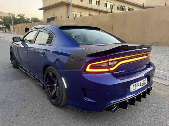 السلام عليكم جارجر 
مديل 2019  SXT فوول عده الفتحه 
محدثه كت كامل GT 
رقم بغداد  دولي بسمي 
حادث فقط بنيد.  
بيه شويه صبغ بل قماره اثر طابوكه 
وعندي صوره قبل صبغ وسونار 
كلشي موضع بصور 
الباقي كفاله 
سعر177 وبيه مجال 
مكينه 3600 
تويل 
ماشيه 75 
كشنات جلد  حار بارد 
كشن ذاكره 
شاشه كاربلي 
لدات متغير 
منضومه زنون 
صدر امامي خلفي جديد
كت كامل لحايه 
تخم تاير ويل كب نجمه 
مكينه وكير. وصدر كله كفاله 
مكاني بغداد مدينه الصدر 
السياره جاهزه. بدون اي نقص 
للستفسار 
***********
