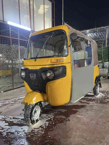 سلام عليكم تكتك 19 للبيع أوراق كمركيه بيهه معمله واصله إلى بصمه تكتك خير من الله مكينه خير من الله جاهزه إلى شارع مكاني نهايه حي اور سعر 5500 او بيه مجال لطيبين***********
