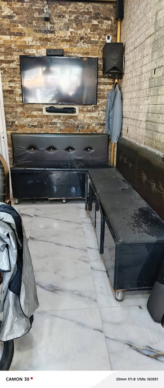 سلام عليكم ميز حلاقه مع مقاعد خلفيه سعر 350 وبيهن مجال رقم اتصال7719764468


**إذا كنت صاحب هذا الإعلان وتريد حذفه لأي سبب، رجاءا أرسل رسالة إلى الدعم الفني**