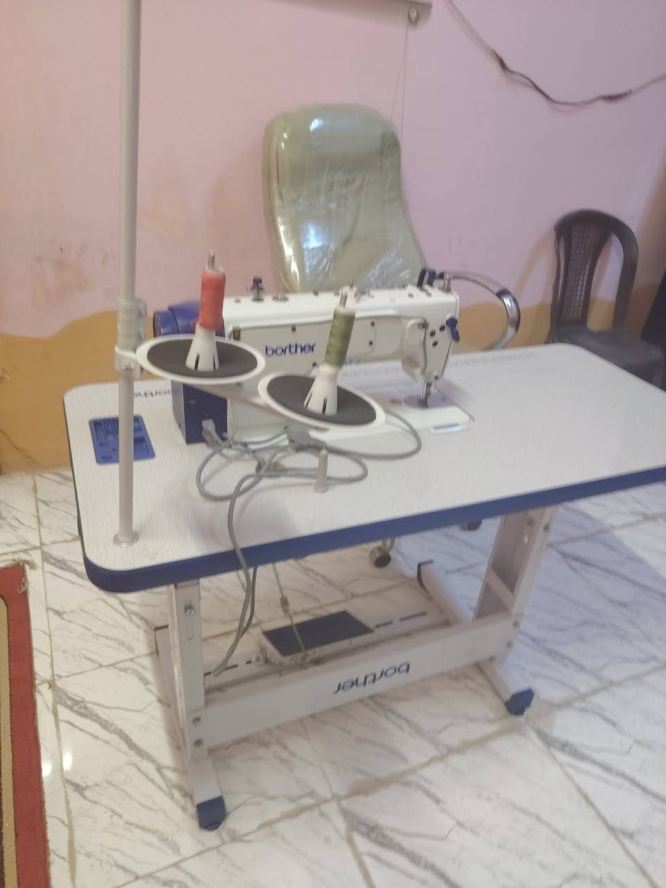 سلام وعليكم مكينه خيطه مامستخدمه جديده كلش سعر ٣٠٠ خور زبير شارع علي مفتح ***********وتساب فقط
