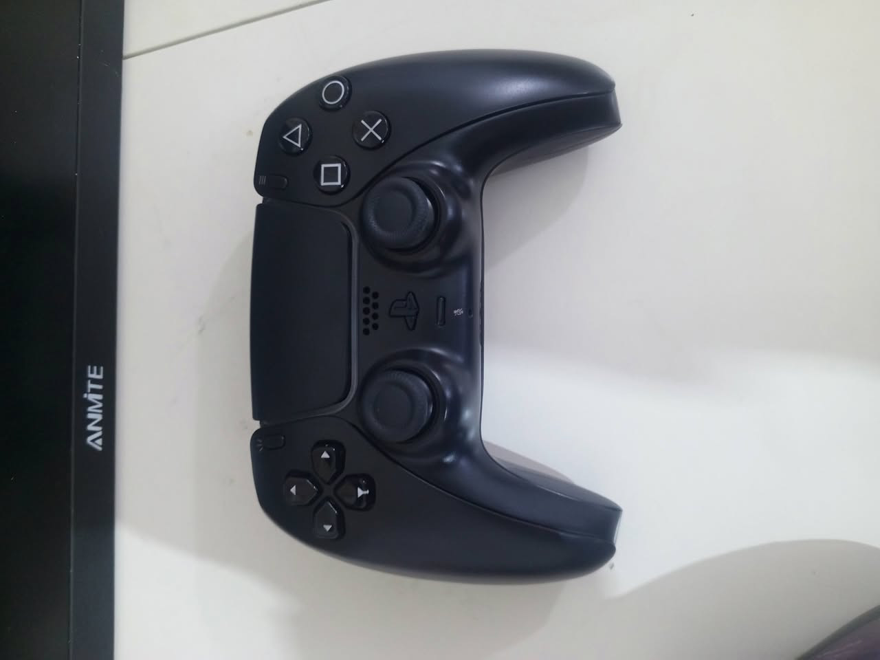 بلي 4 سلم اون لاين 
العاب 
the last of us
grand theft auto 5
fishing planet
ملحقات 
جويستكات 2 جدد 
وجويستك بلي 5 وحده الاصليه جديدة
وشاشة Anmite سعرهه 80 الف فول دقه
وياا ubs حماية سعره 50 الف
كارتونه البلي موجودة
______________
السعر النهائي 375 
***********
مكاني بغداد المدائن سلمان باك
