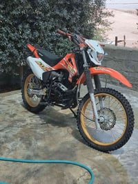 موتور ٢٥٠ • للبيع