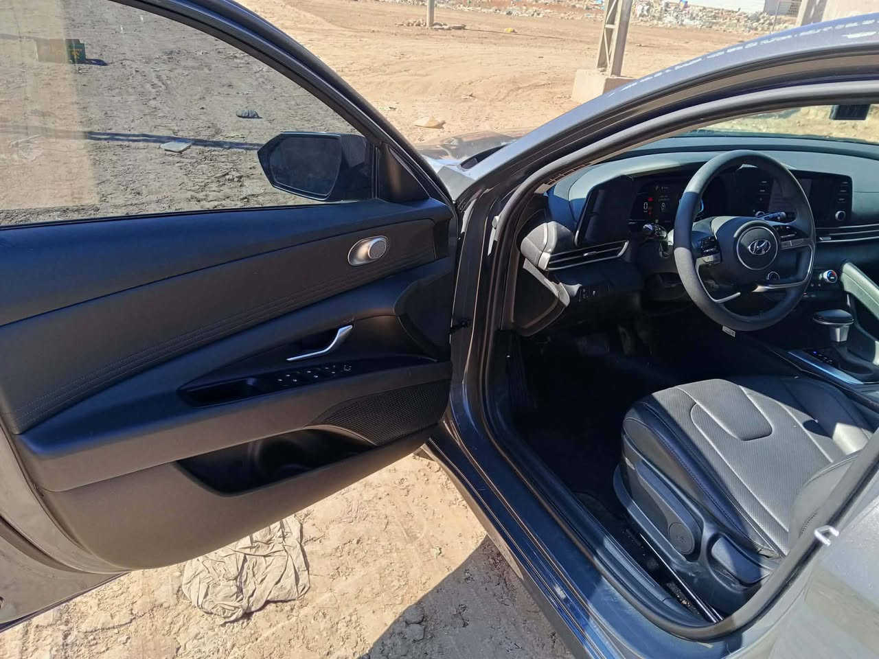 السلام عليكم ورحمه الله وبركاته النترا2024 للبيع وارد كوري فقط غاز تانكي 90 فول للأخير عدا الفتحة السيارة بدون رقم منفيسها
ما متواجد على الفيس والماسنجر
مراوس حسب القناعة 

ب اسمي المواصفات 
تانكي 90 لتر طلب خاص
تشغيل عن بعد 
تشغيل بصمة
بيبان بصمة 
جنطة بصمة
 كامرة خلفية 
داش كام امامي خلفي 
حساسات جوانب وامامية وخلفية
تحكمات ستيرن جهتين
تبريد مناخين 
شاشة كبيرة متصلة 
شاشة تبريد 
شاشة أعطال 
مري كهرباء 
تحكم مري كهرباء 
كاعيات بلادية مال الشركة
ما متواجد على الفيس و الماسنجر مكاني ديوانية
السعر 115 وبيها مجال مراوس حسب القناعة 
للأستفسار أكثر اتصل ***********
