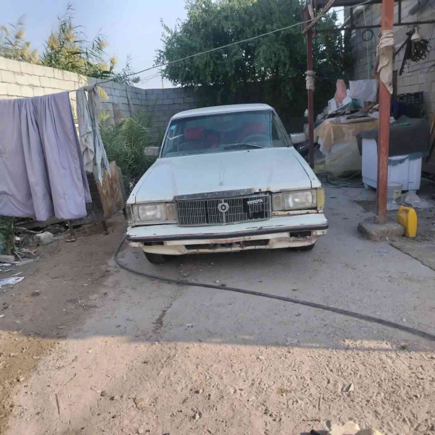 سلام عليكم للبيع سوبر مديل 82 رقم واسط نكليزي بسمي سنويه نافذه 29 داخله هزه بسمي مكينه وكير ثنين ونص تخم تاير حداديه مكان ناصريه رقم الهاتف *********** سعر 27
