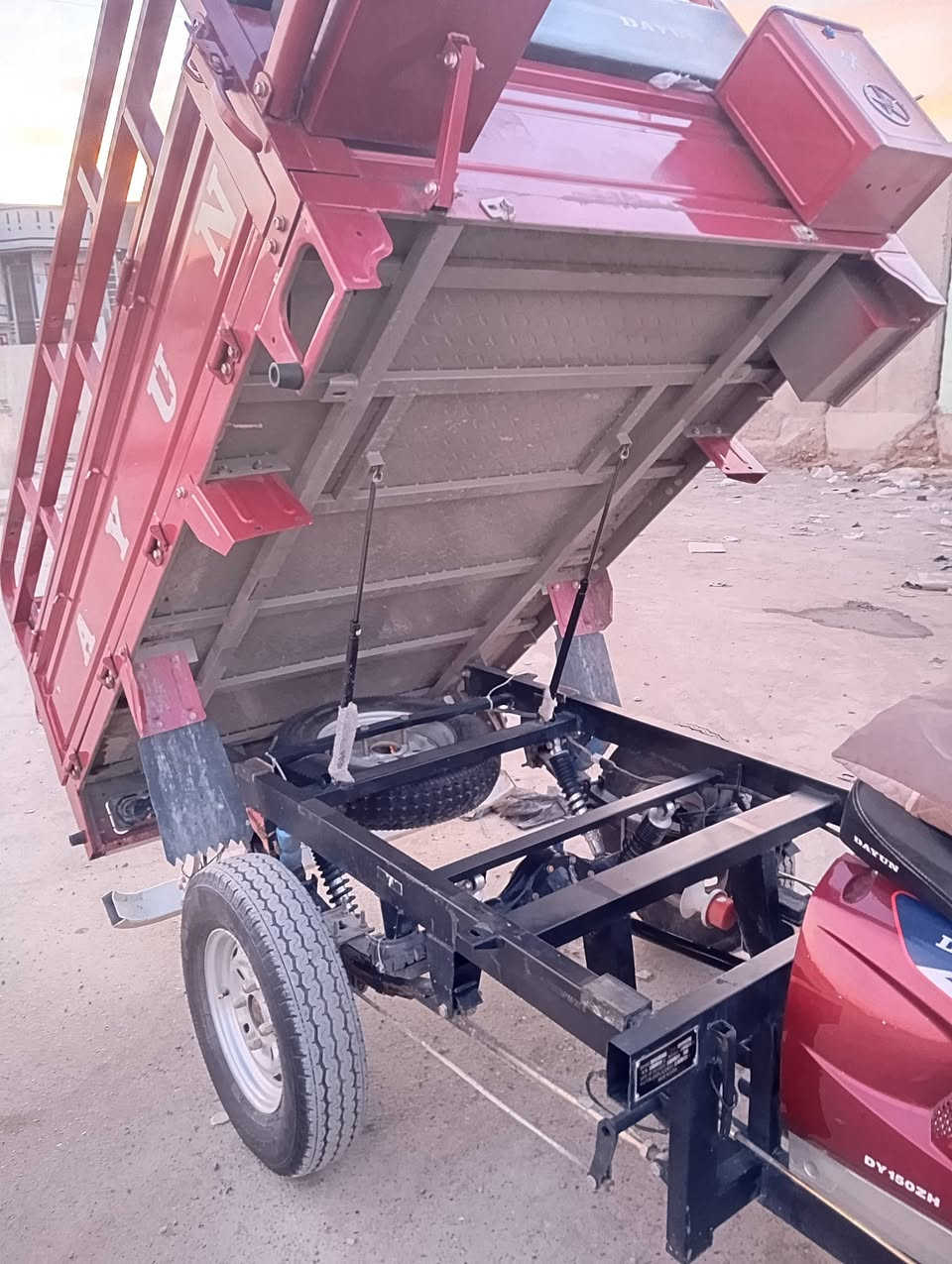 ستوته دايوان  موديل 2023 نزول 2025 كامله بالاضافه الى أوراقها الاصوليه الكمركيه من معرض المصطفى كامله من كل شيء
للتواصل الاتصال على الرقم *********** واتساب موجود ايضا
