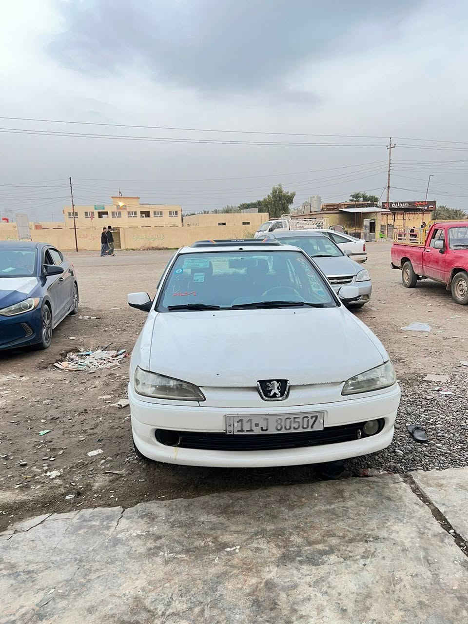 للبيع بيجو 306 مصبوغه عام شرط التحويل مكان السياره العلم /سمره
السعر 36 وبيها مجال 
***********
