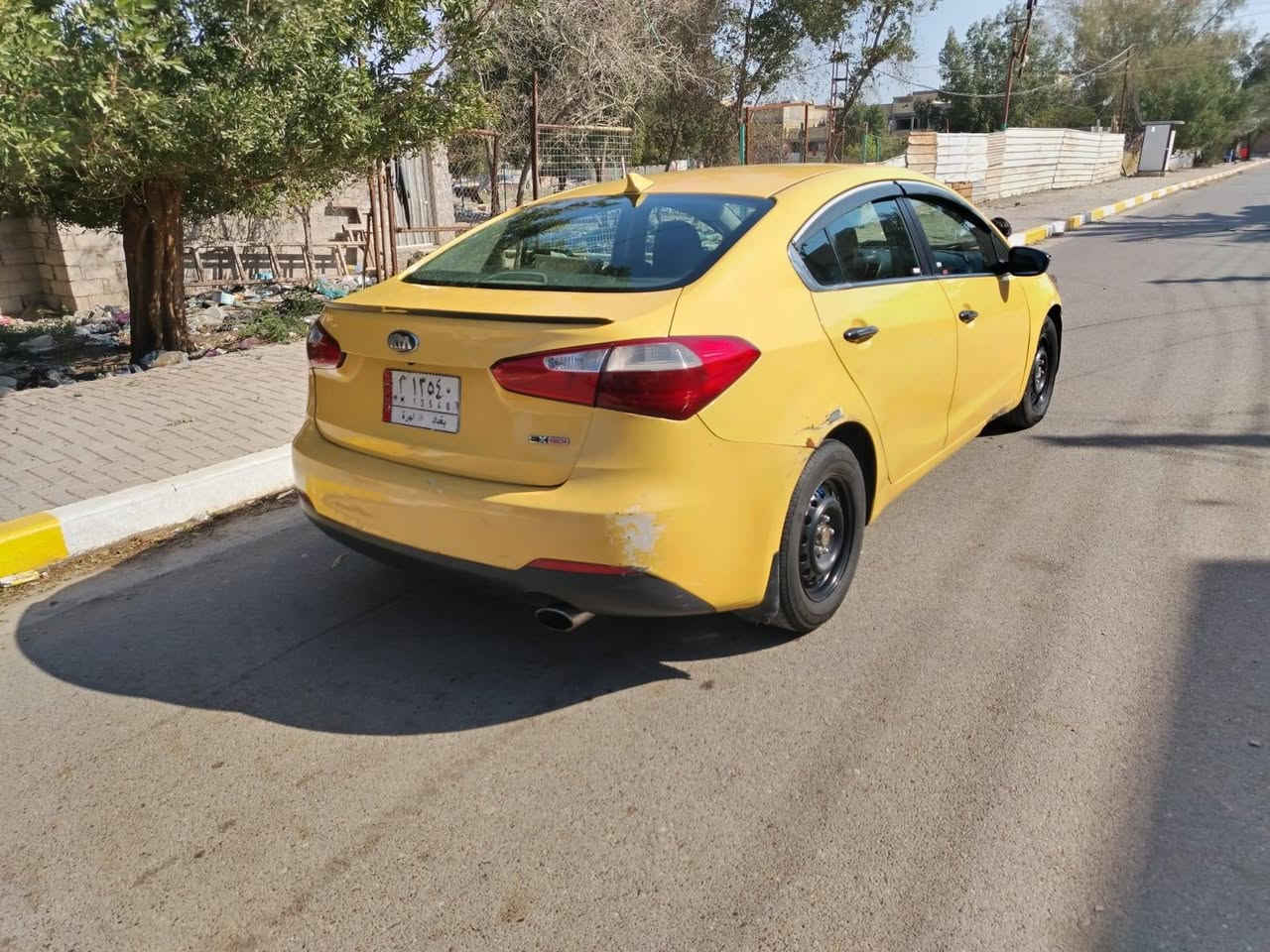 السلام عليكم كيا فورتي 14 وارد حادث جاملغ وبنيد  تكسي مواصفات اي اكس فول تحكمات 3انظمة قياده مري شفط اشاير بالمري قطعتين تبريد محرك 2000جيدي اي السياره جاهزه للاخير كير محرك صدر تبريد غرفتهه كلش جديده تخم تاير نضيف كهربائياتهه كلهه شغاله كلوب ماكو نقص بيهه بسعرمناسب  السعر 85 وبي مجال قليل حك العمله والجيه مكان السياره بغداد الحسينيه ***********
