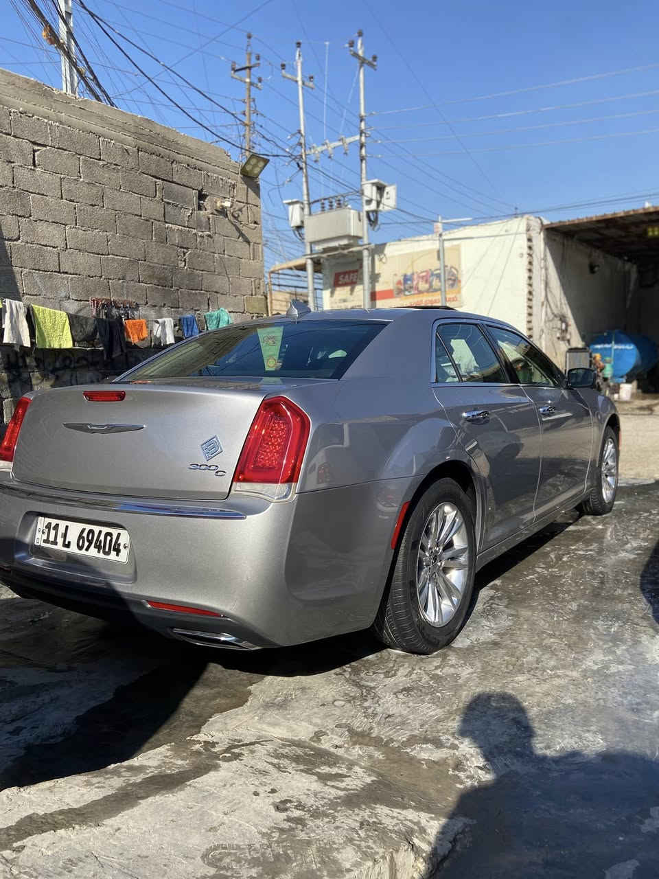 السلام علكم شباب رمضان كريم
اوباما 22/17 

للبيع السياره فول مواصفات ال C بيه جاملغ وبنيد تبديل بدون دواخل سياره جاهزه مكاني ناصريه لسعر 190 وبيه مجال للاستفسار ***********
