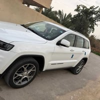 جراند شيروكي • ٢٠٢٠ • مكفوله