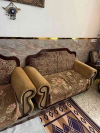 5 مقاعد  تخم نضيف كلش  تفصال  مكان بغداد سعر مناسب  07741421025