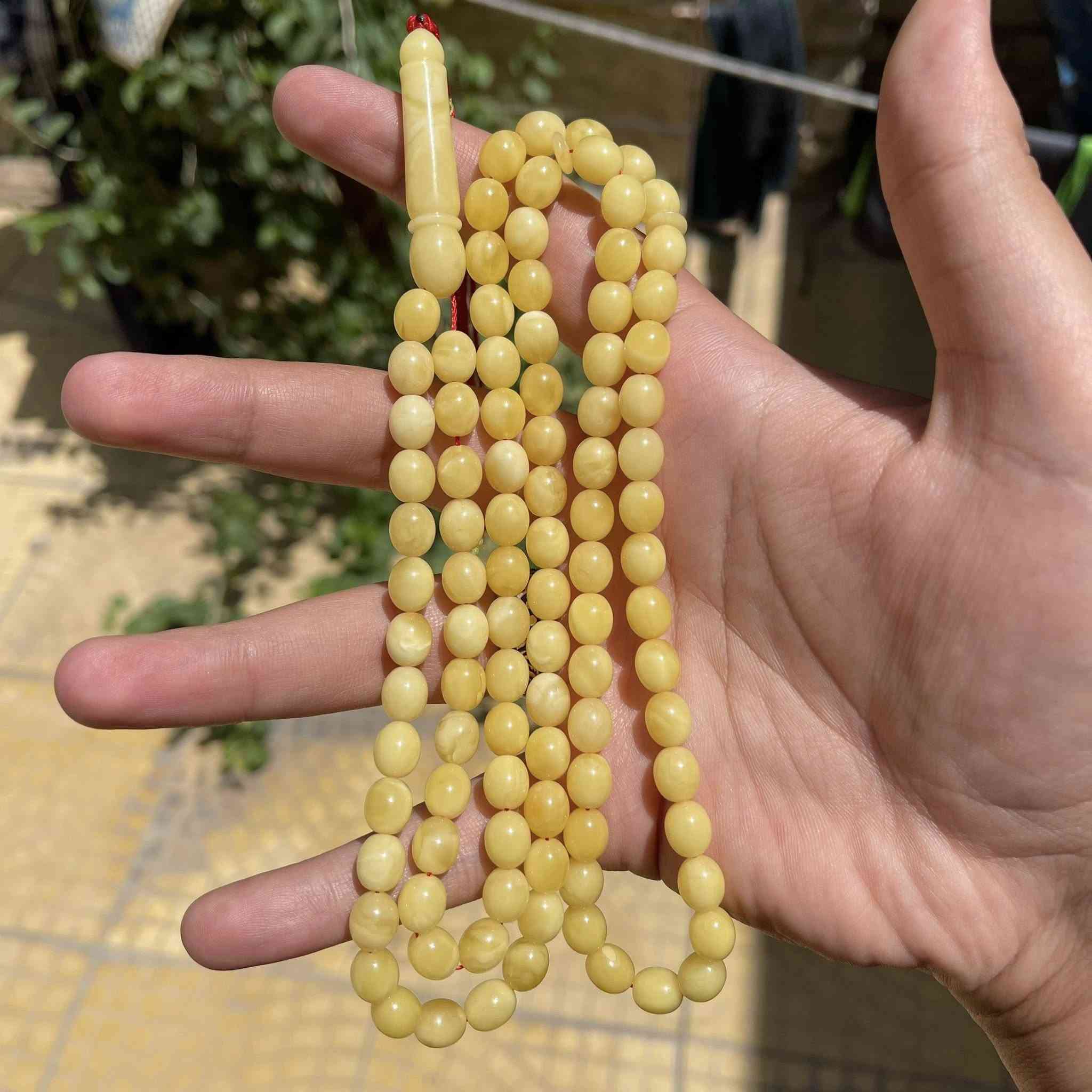 مجموعة مسابيح كهرب سوبرات
المسباح الاول : كهرب كبسولي ملطخ تربل سوبر تخريم سوبر لوكو اليمان الفضي شاهد مبدل الاصلي موجود يجي ويا سبير رقم اللوكو ٠٣٨ تفاصيله : 

الوزن : ٤٢ غرام 
العدد : ٤٩ حبة 
القياس : ١٦،٨ / ٨ ملم

المسباح الثاني : كهرب مائي حجر واحد او نكتسات خراطة الاسطى كرم بركة تخريم سوبر نظام تمليكة تفاصيله : 

الوزن : ٣٣ غرام
العدد : ٦٦ حبة
القياس : ١١،٥ / ٨ ملم

المسباح الثالث : كهرب بيض حمام جبس شجري شاهد مميز مسباح تربل سوبر ولا نمشة فرز الكويت تفاصيله :

الوزن : ٣٨ غرام
العدد : ٩٧ حبة
القياس : ٩،٥ / ٨ ملم

المسباح الرابع : كهرب صندوقي (كصة كويتية) جبس شجري سوبر شاهد ستندر كعب الغزال مميز فرز الكويت تفاصيل المسباح : 

الوزن : ٣٨ غرام
العدد : ٨٧ حبة
القياس : ١٠،٢ / ٧،٥ ملم

المسباح الخامس : كهرب بيض حمام عطش خام مغيمة شاهد ستندر مسباح بي طول وخامته حلوة سوبر تفاصيل المسباح :

الوزن : ٤٠ غرام
العدد : ٨١ حبة
القياس : ١١ / ٩ ملم

ضمان مدى الحياة على المسابيح كهرب حر طبيعي غير معالج نهائياً

للاستفسار التواصل خاص 
يوجد خدمة توصيل لجميع محافظات العراق


**إذا كنت صاحب هذا الإعلان وتريد حذفه لأي سبب، رجاءا أرسل رسالة إلى الدعم الفني**