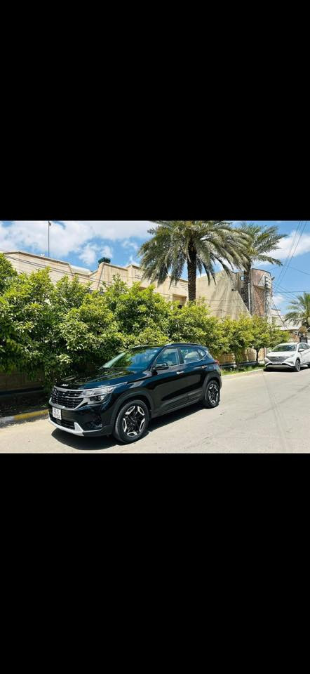 السلام عليكم كيا سلتوس 2024 خليجي وكاله (نم) اعلى فئه بالخليجي 
بصمه 
ترحيب اناره 
داخل جلد ابيض 
اناره داخليه 7 الوان 
كشنات تبريد 
بانوراما 
السياره خليجي مكفوله من الصبغ والضرر والشخوط ماشيه 35 الف فقط رقم اربيل بأسمي رايدها 173 بيها مجال قليل
مكان السياره الشالچيه 
للاتصال ***********
