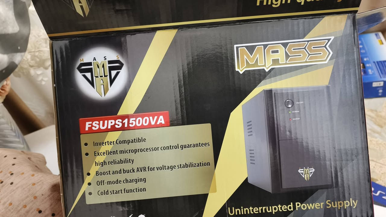 السلام عليكم غراض للبيع كلمن وسعره بنسب السعار عندي يو بي اس اون لاين وعندي يو بي اس اوف لاين اللي يحب ينتصل واتساب وانتصال ***********
