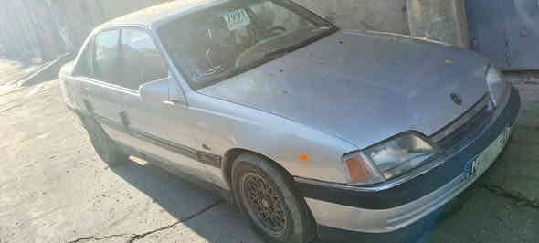 السلام عليكم. اوميكا رقم نينوى شرط التحويل   حجم 20 كير عادي مكينه وكير شرط  صبغ عام جماليه  داخل نضيف جامات كهرب  سياره حلوه ونضيفه  السعر 30 وبيها مجال الجيا اني مكلف بالنشر ***********
***********
