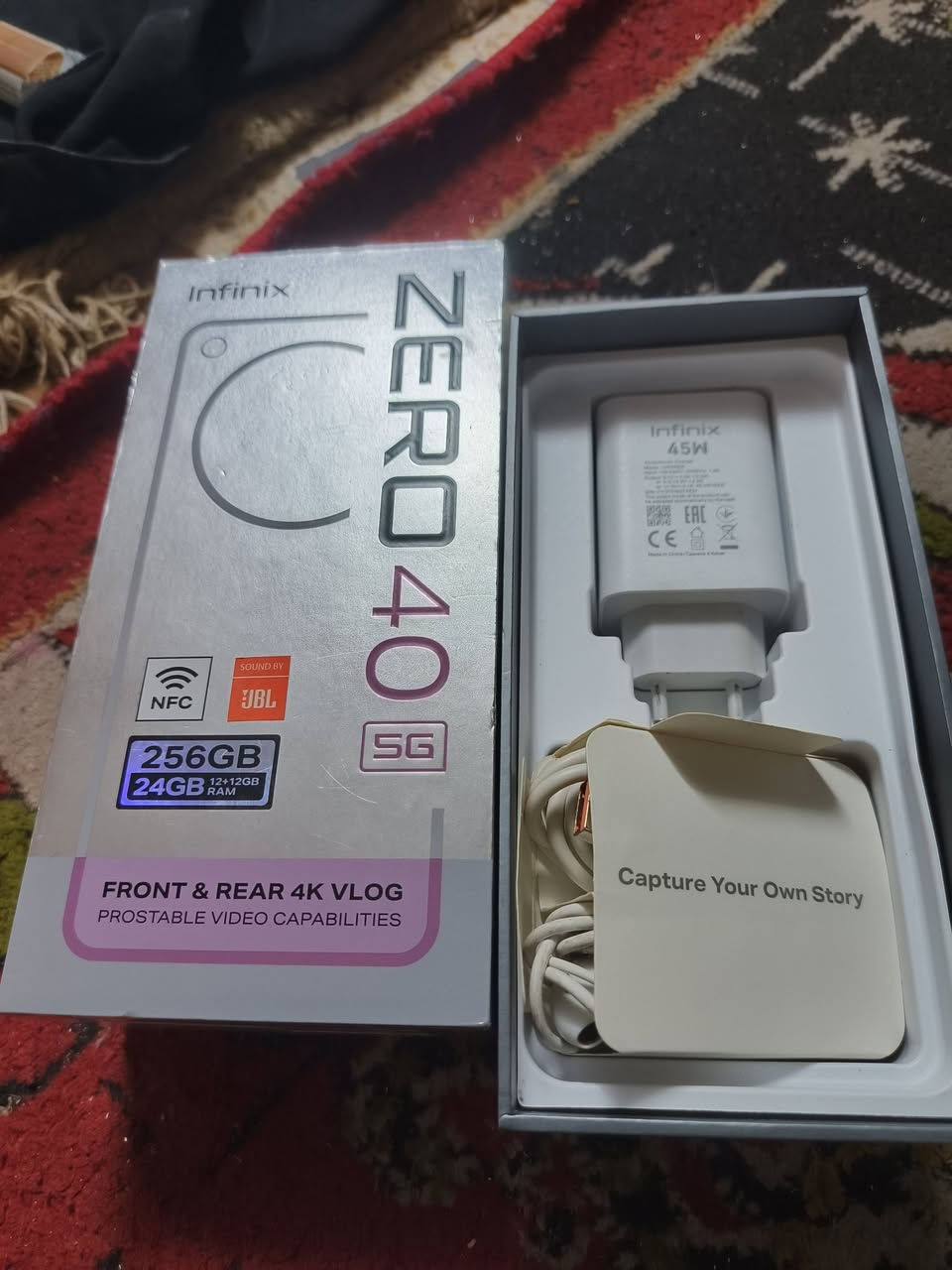 السلام عليكم انفنكس زيرو 40 5G لون أسود ذاكرة 256 رام 24 معالج دايمنسيتي 8200 التمد 90 فريم ببجي نفس معالج جيتي 20برو كامل ملحقات شاحن 45 واط سوبر جارج+ سماعه الأصلية تجي وية +حافضة+ لاسق شاشة جهاز نضافة 100/100 سعر من الأخير أقل اعتذر 270 أو مراوس مكاني بغداد مدينه صدر توصيل ما عندي رقمي ***********
