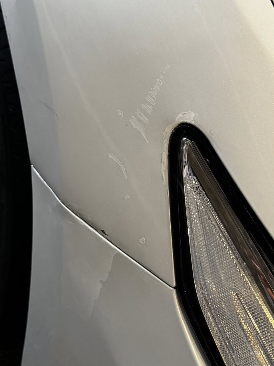 كامري بانزين  2023 كويتي المرغوب جداً
ماشية 50 الف 
مواصفات : 
محرك2500
حساسات امامي خلفي 
لايت زينون+ LED 
كشافات
ويل كاب 18 
مفتاح تشغيل بصمة 
الانارة الداخلية LED
المقعدين الأمامية كهرباء 
مثبت سرعة
المقعدين الأمامية تدفئة 
قطعتين تبريد 
هاند بريك كهرباء 
ABS
اوتو هولد 
اشارة في المرايا الحانبيات قابله للطي كهرباء
مخرج منفذ الطاقة 
زراكات ماء امامية للمازدات 
**كير محرك مكفول سياره على ايدي جديدة كلش 

رقم التلفون ***********
