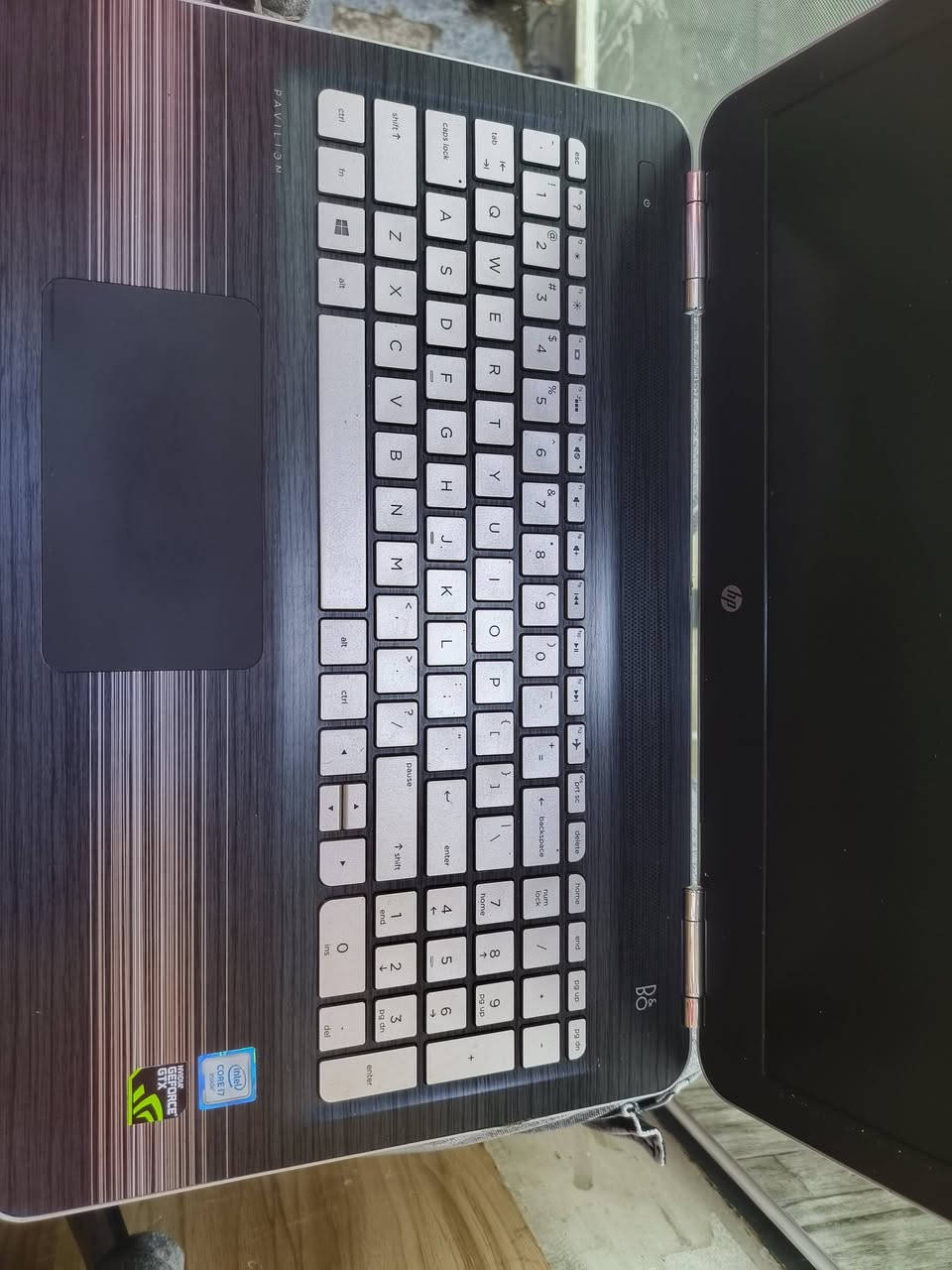 لابتوب hp معالج. i7  جيل 6. HQ رام 8  ddr4 كارت شاشة خارجي 4 كيكا 960m بدون بطارية ع كهرب فقط. سعر 250 وياها ماوس وشاحنتها الاصليه


**إذا كنت صاحب هذا الإعلان وتريد حذفه لأي سبب، رجاءا أرسل رسالة إلى الدعم الفني**