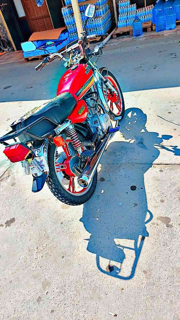 سلام عليكم للبيع سيفان 24
بعده جديد كهربائيات شقاله نشاط فولل محرك مفتوح مبدل الولفات 
0782835434 تكريت العلم


**إذا كنت صاحب هذا الإعلان وتريد حذفه لأي سبب، رجاءا أرسل رسالة إلى الدعم الفني**