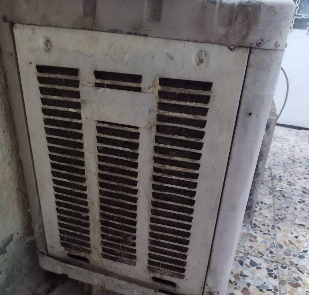 مبرده 1ونص سرعتين شغاله بس بيها صوت عالي ب40وبيها مجال


**إذا كنت صاحب هذا الإعلان وتريد حذفه لأي سبب، رجاءا أرسل رسالة إلى الدعم الفني**