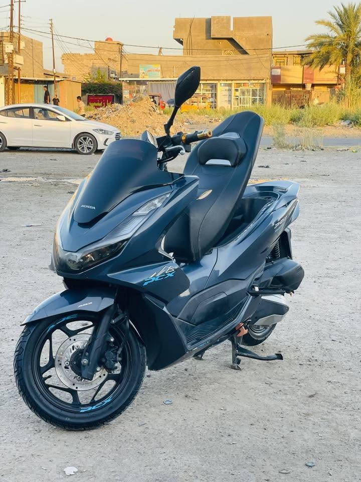 السلام عليكم دراجه للبيع PCX جيل رابع كوري لدراجه نضيفه خير من الله مكاني بغداد التاجي السعر التصال على رقم ***********
