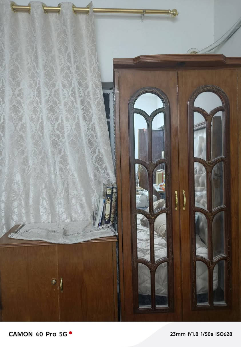 السلام عليكم كنتور ست بيبان صاج نظيف جدا تسكام للبيع السعر 600مع ملحق


**إذا كنت صاحب هذا الإعلان وتريد حذفه لأي سبب، رجاءا أرسل رسالة إلى الدعم الفني**