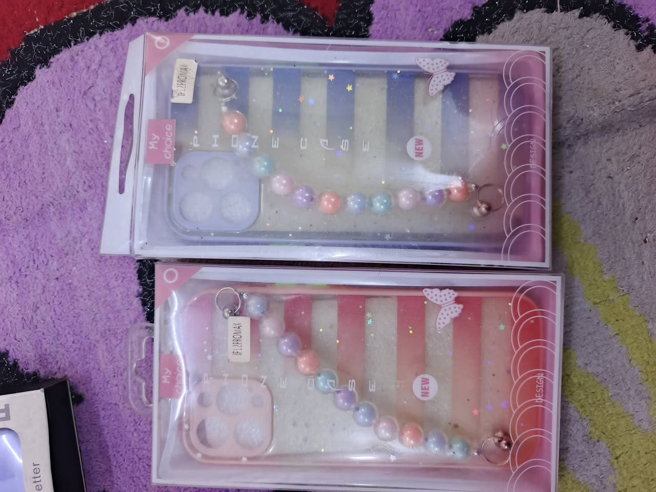 السلام عليكم اغرض محل للبيع عدد ٤٠٠ قطعه على ألف إذا شراي بيهن مجال عنواني زعفرانيه شارع معهد رقم الهاتف ***********
