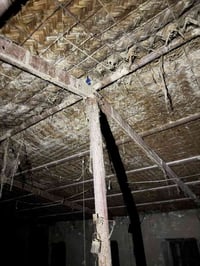 حقل دواجن البيع حديد وا مفراغات مال اعلاف السعر مناسب اليحب ياتصل ع ال...