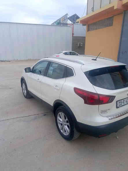 سعر 134
سلام عليكم نيسان روج 2018 حرة. ماشيه 62الف حقيقي وارد امريكي. بيها قطعتين صبغ بدون  دواخل شرط سونار محرك 2000 دوش. سياره  فول عدا الفتحه.  شاشه دوارة  مري قلاب   تحكمات ستيرن. تحكمات كشانه  قطعتين تبريد  رادارات اماميه وخلفيه وجانبية

رقم انبار الدولي الجديد. شرط تحويل   سياره حيل حلوة ماال جناي.  

محرك كير تخم تاير. 
صدر بس امامي موزين

معروضه ب134 وبيها مجال جدا بسيط ماكطع سعر ب تلفون. 

مكان انبار رمادي. رقمي. ***********بي واتساب
