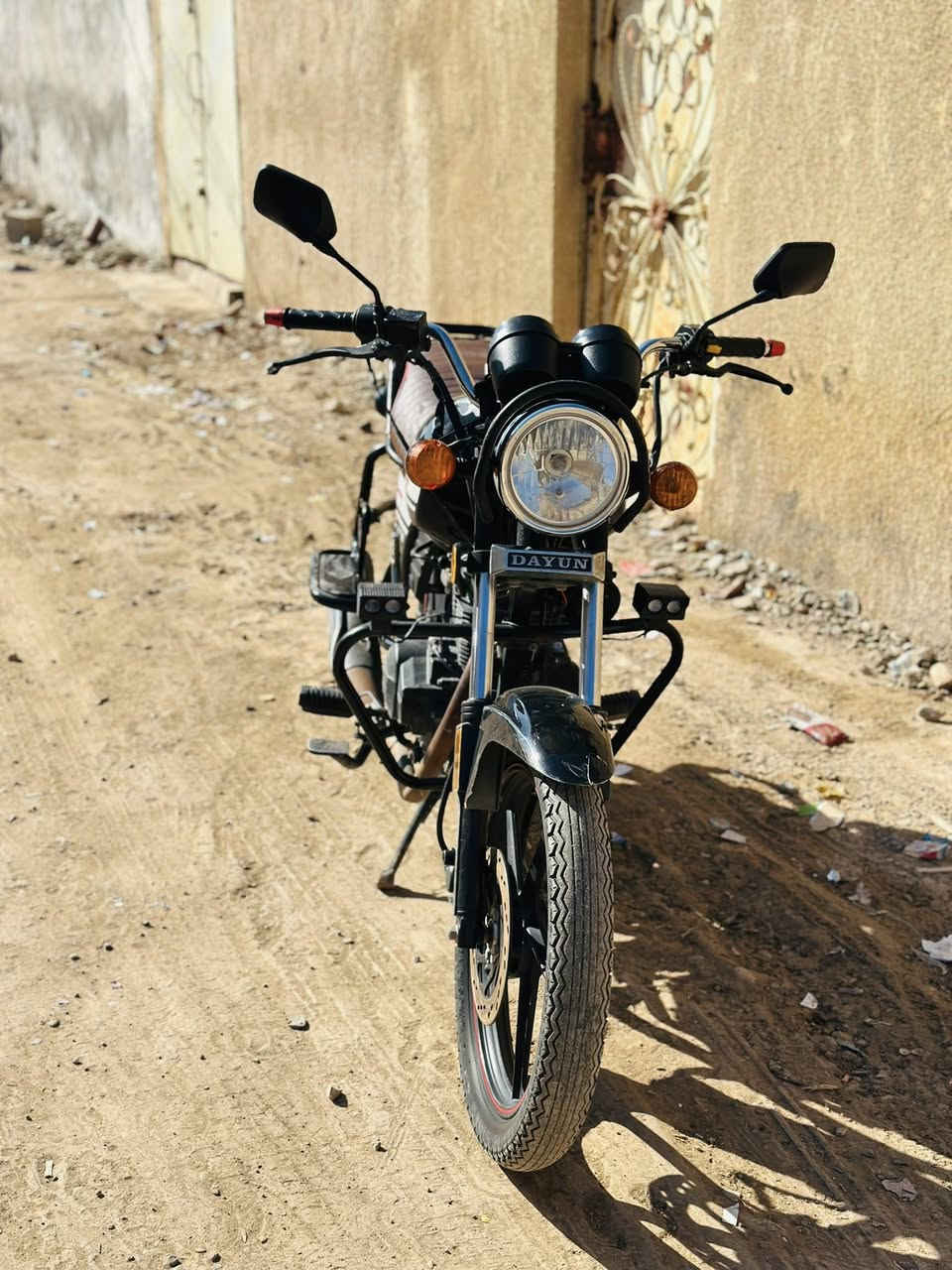 سلام عليكم دراجه دايوان مديل 2021اوراق اصولي مابيهه اي نقص مامفتوحه الدراجه نضيفه كهربائيات كلشي شغاله مابيهه اي نقص كامله 
سعر الداجه 950وبيهه مجال 
مكاني ديالى صراجق 
***********
