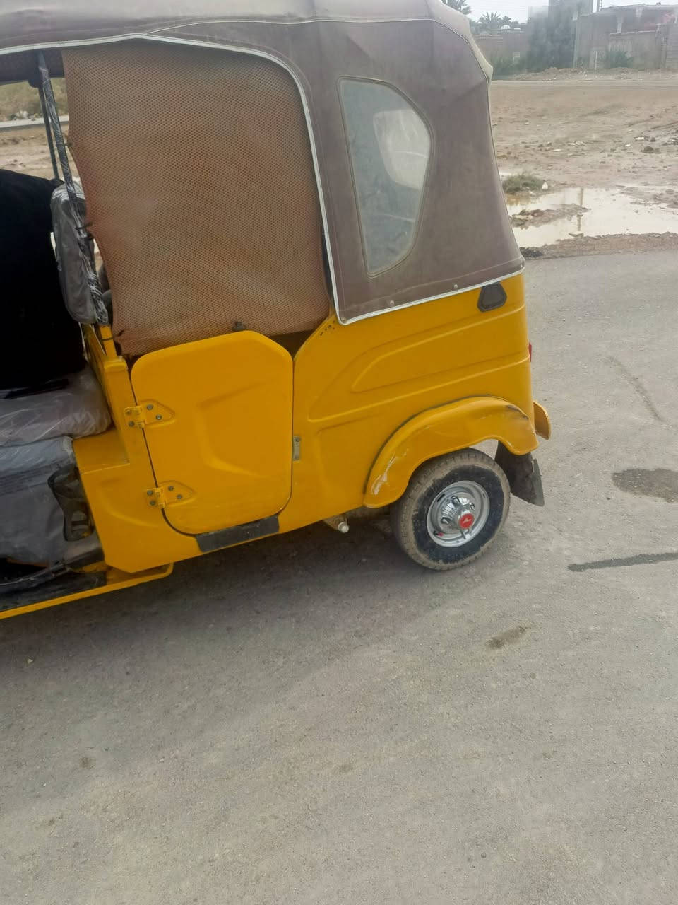 سلام عليكم تكتك البيع موديل واحد عشرين شهر ثالث اني مكلفيني بل نشر تفسار عله رقم.  ***********
