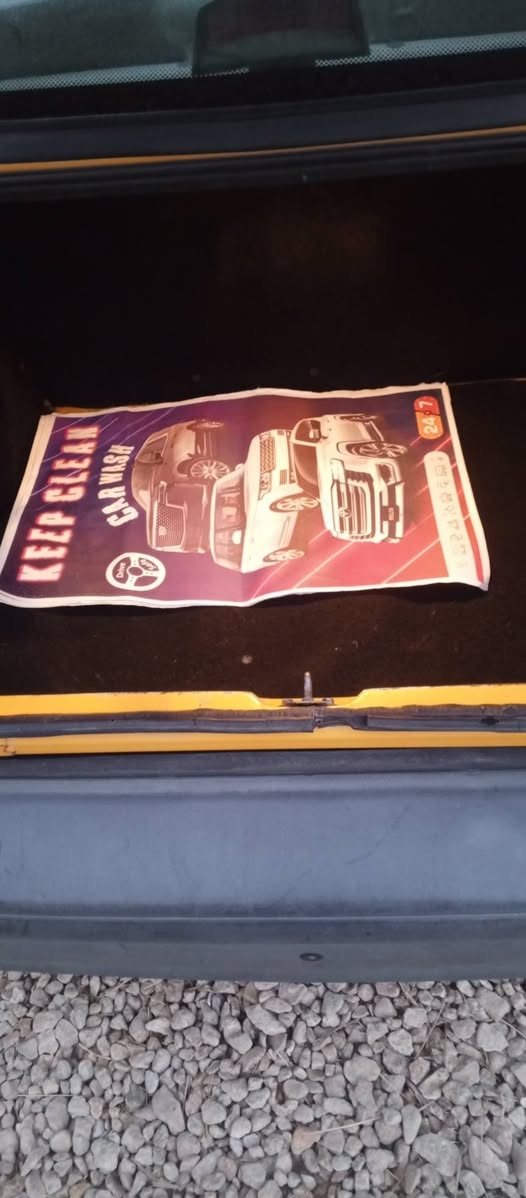 السلام عليكم سايبه موديل 2021رقم بغداد دولي مصفره هيئة وغرامات سنويه جديده سيارة جديده بمعنى الكلمه ماشيه100 وضع شركه السعر 59وبيهه مجال بسيط المكان الديوانية الرقم ***********او ***********
