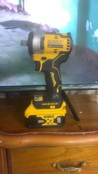 ديولت • لقمة • موديل 911