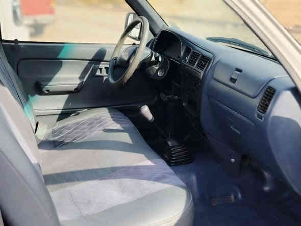 سلام عليكم بيك اب للبيع فلاحي السيارة مكفوله عام وضع شركه قطرت صبغ مابيه بلاديه محرك بلادي تبريد ثلج السياره جديده معنه الكلمه رقم الهاتف ***********
