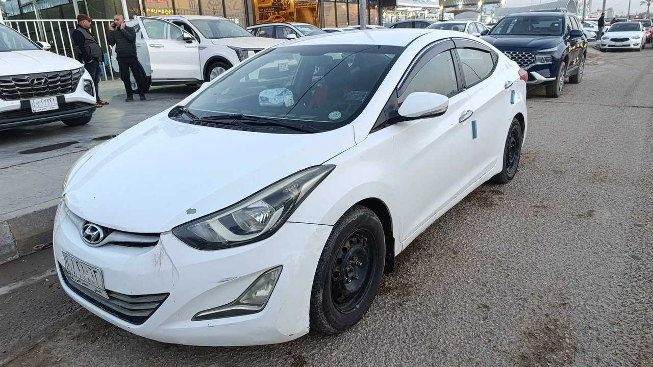 سيارة النترا موديل 2015 خليجي محرك 1600 مفتوح للبيع التواصل ماشية 260الف رقمها مثنى مكانها ديوانية للتواصل مع الرقم ***********
