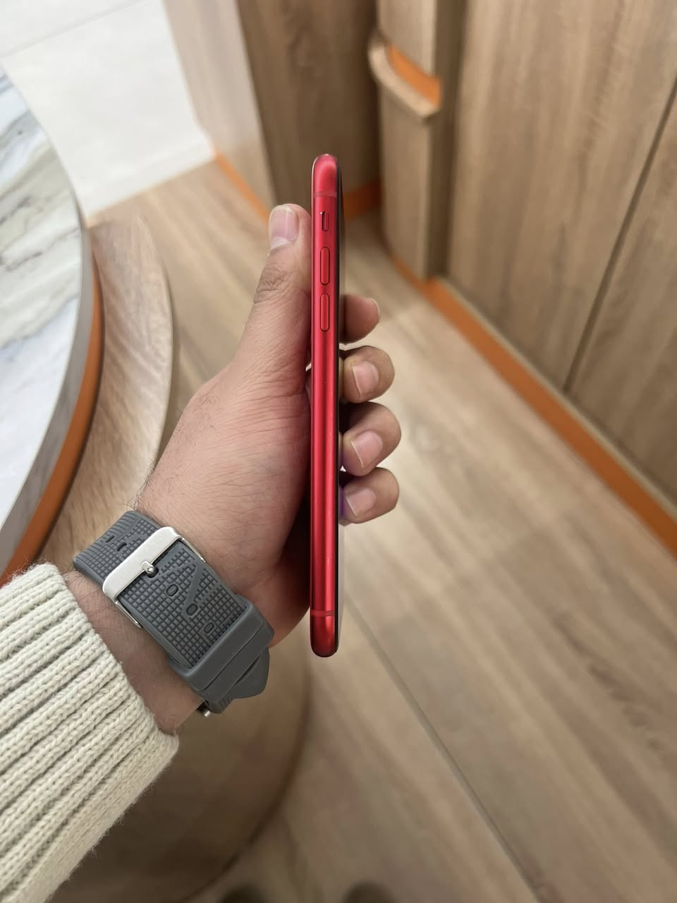 ايفون 11عادي ذاكرة 128   بطارية 84 غير مفتوح ولا مبدل  ايشي بي. جهاز كلشي شغال بي جهاز نظافة 85‎%‎
تجي تفحص وتتاكد 

سعر 240 قفل 
عنوان بغداد

***********
