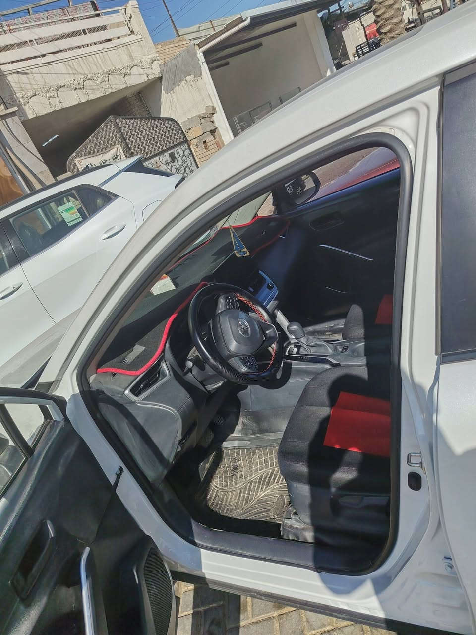 السلام علیکم اخوان كورلا كروز  موديل 2025 كفاله عامه صبغ وضربه ماشية 10 الآف وقابل للزياده محرك 2000 واخوان مواصفات بيها خير من الله بعد 2025 وتعرفوها اخوان اني ماخذها قسط ب37مليون و180الف وموصل منها 16مليون و144الف ف تاخذها تنطيني الموصلهن ونتفق ع كلشي واي استفسار اتصل وتأمر امر  رقمها بغداد مكانها بغداد... ***********//***********....واخوان السعر بي مجال
