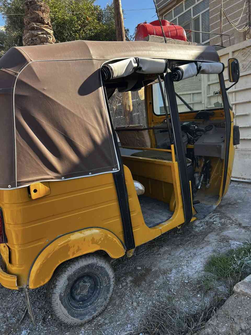 تكتك 🛺 البيع 18 تحويل ثانيوم تكتك العنوان ديالى بعقوبة كاطون الرحمة السعر /4700 بيها مجال حك الجيه رقم هاتف/***********
