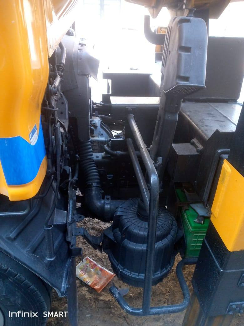 السلام عليكم
للبيع: كرين باسكت ازوزا  تادانو  سياره جديده كارتون كل نقص مابيه
السياره بأسمنه 
ارتفاع 17 متر
فول سيفتي

المكان بغداد/***********
