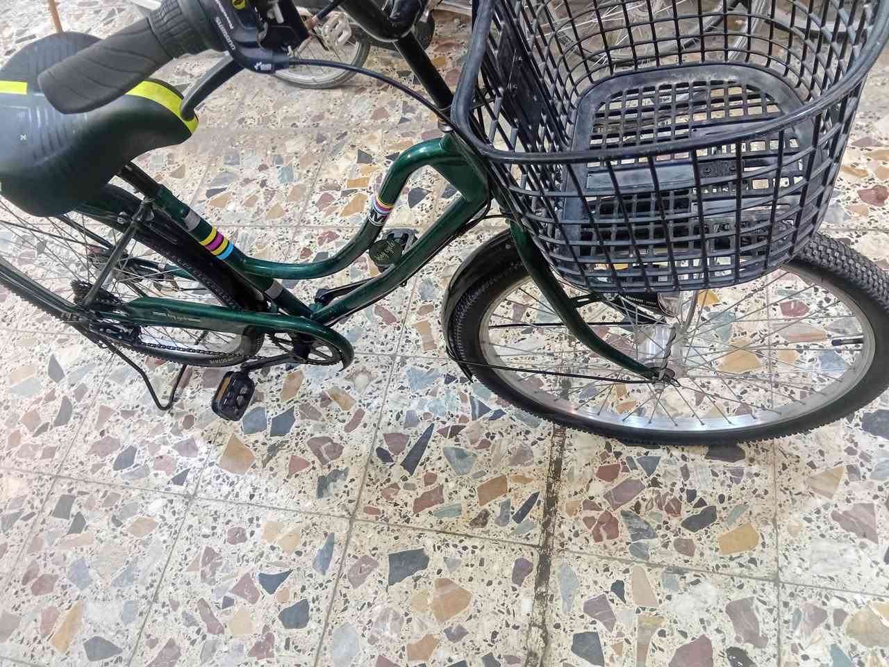 السلام عليكم   للبيع بايسكل حجم ٢٧ يتحمل اوزان نظافة ٩٨ % موديل ٢٠٢٣  السعر ٢٥٠٠٠٠ بي مجال للاستفسار  ***********   ،  ***********
